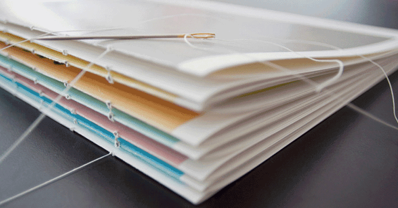 頁(yè)數(shù)較多的企業(yè)畫冊(cè)印刷品適用鎖線膠裝 第1張 頁(yè)數(shù)較多的企業(yè)畫冊(cè)印刷品適用鎖線膠裝 第1張