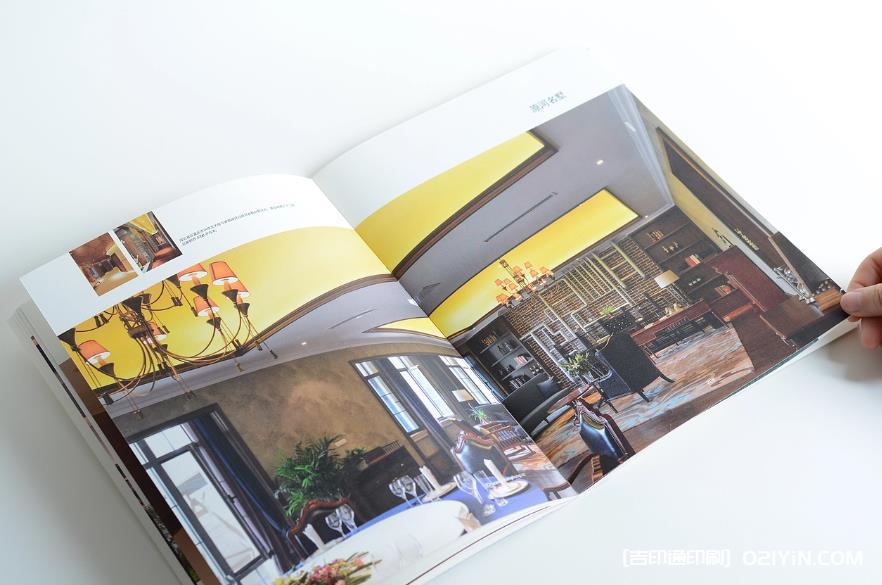 上海本地化服務優(yōu)勢：產(chǎn)品畫冊印刷的上門對接、打樣確認與配送保障