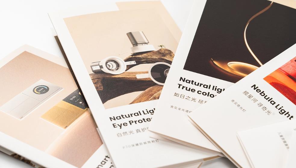 上海折頁印刷設(shè)計(jì)需要注意什么？吉印通設(shè)計(jì)師分享 5 個要點(diǎn)