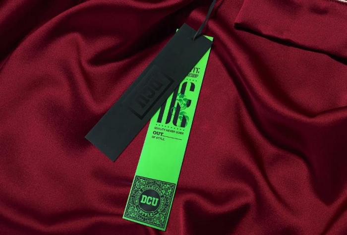 上海服裝吊牌定制流程：吉印通從設(shè)計到交付，全程無憂