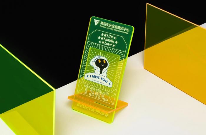 為什么選擇上海本地亞克力定制？吉印通為您解答